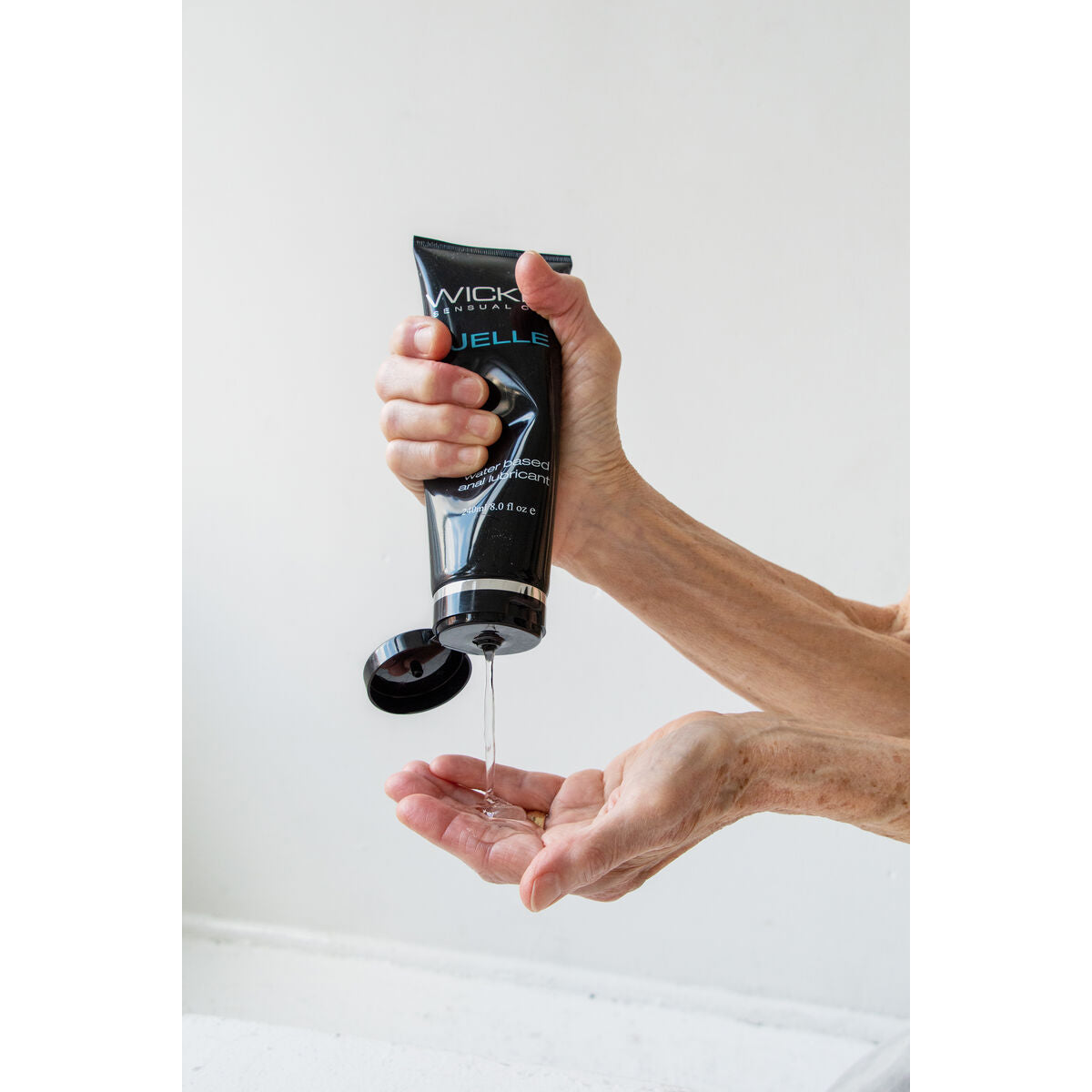 Lubrificante Anale Wicked Sensual Care 240 ml