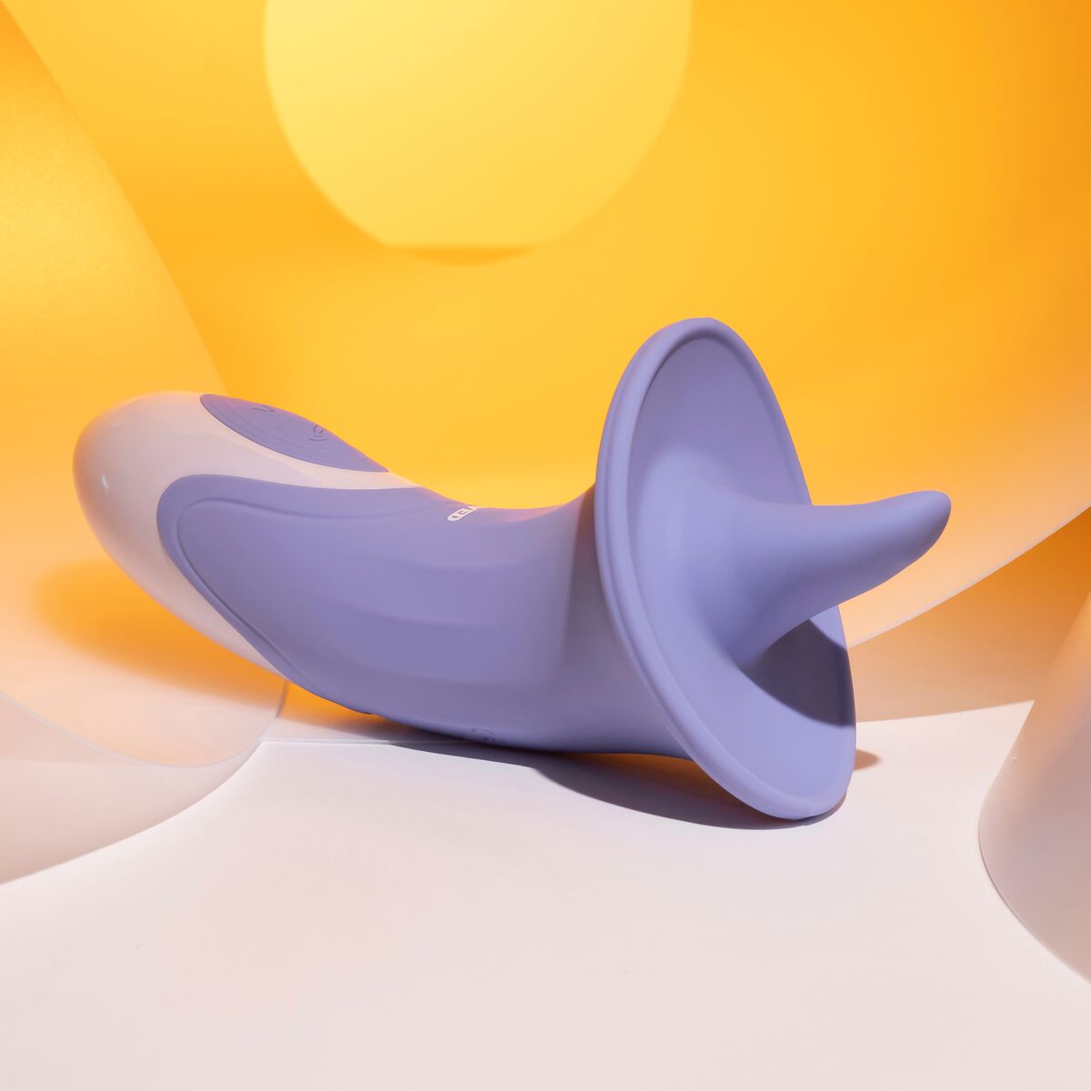 Vibratore Clitorideo Curvo Evolved Viola